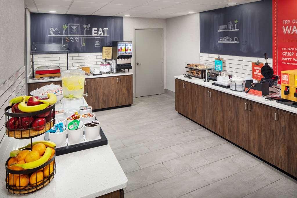 Hampton Inn Atlanta-Northlake Tucker Restaurant photo